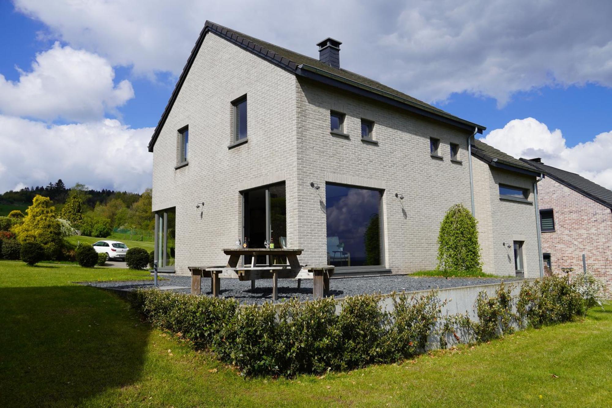 "Petite Perle En Haute Ardenne" Avec Vue Sur La Vallee, Cabine Infra-Rouge Et Bain Balneo Lierneux Exterior photo